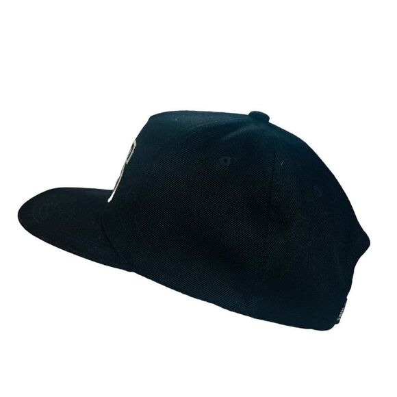 Vans SVD University Black / White Snapback Hat OS - Picture 2 of 7